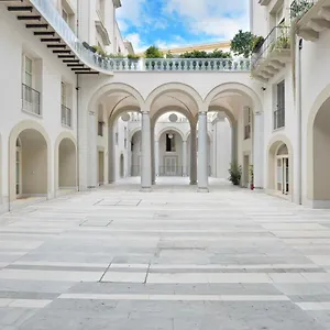 2* Pensión One
